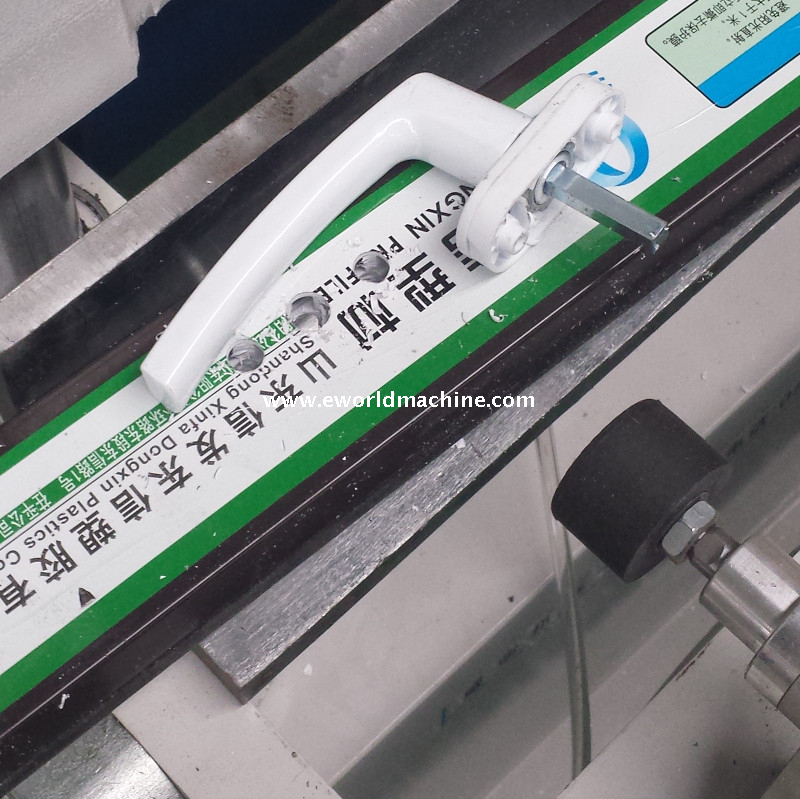 Fraiseuse de copie de mat&eacute;riel de trou de serrure de fen&ecirc;tre d'UPVC faisant la machine