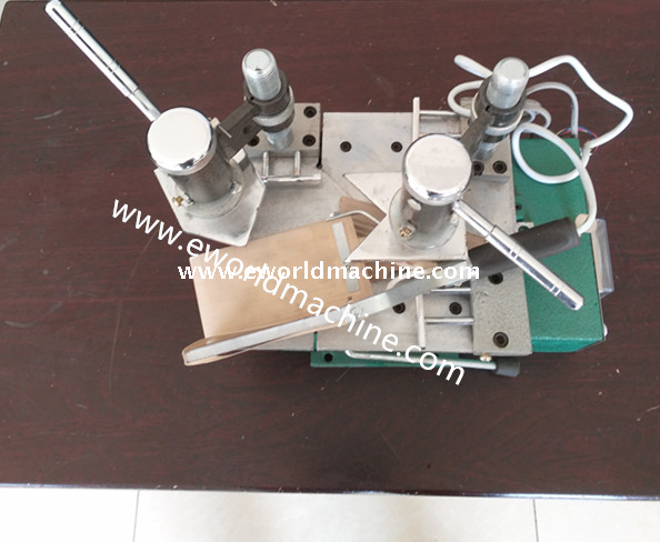 Portable UPVC Plastic Profile Single Head Welding Window Assembly Machine