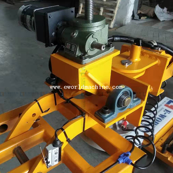 Curved Bus Glass Vacuum Lifting Equipment